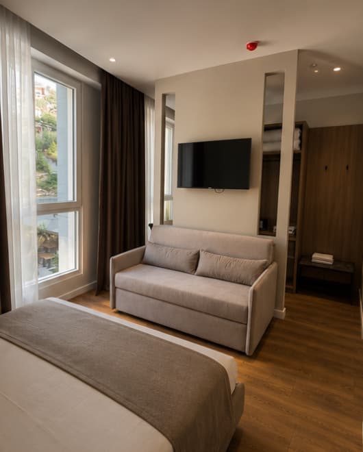 Deluxe Triple - Room 9